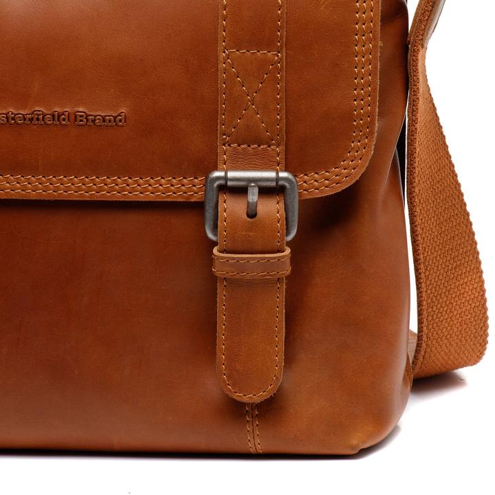 Produktbild The Chesterfield Brand Matera Umhängetasche Leder 29 cm