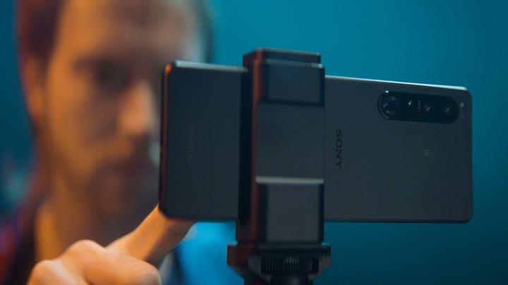 Actual product image Sony Xperia 1 IV (256 GB, Black, 6.50", SIM + eSIM, 12 Mpx, 5G)