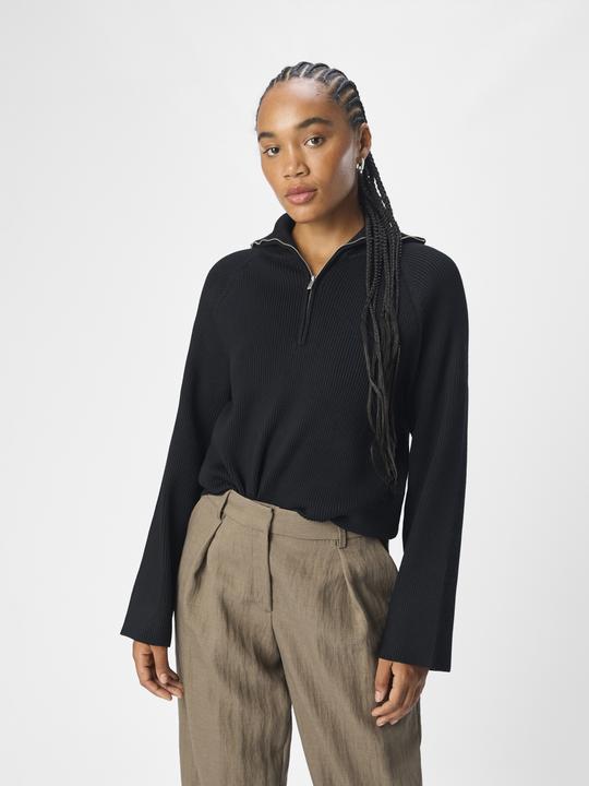 Actual product image Object Half-zip jumper (XL)