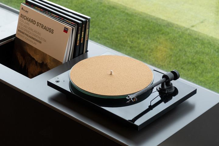 Actual product image Pro-Ject Cork it (Turntables)