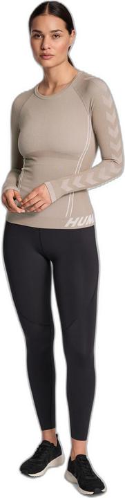 Actual product image hummel Te Christel Seamless T-Shirt L/S (L)