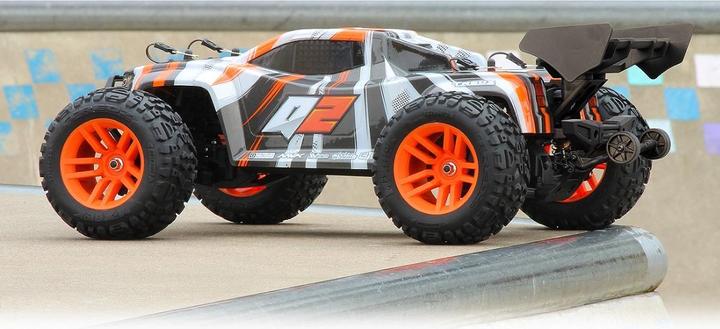 Image du produit Maverick Quantum2 XT 1:10 Stadium Truck - Orange (Avec radio, batterie non-incluse) (RTR Prêt à fonctionner)