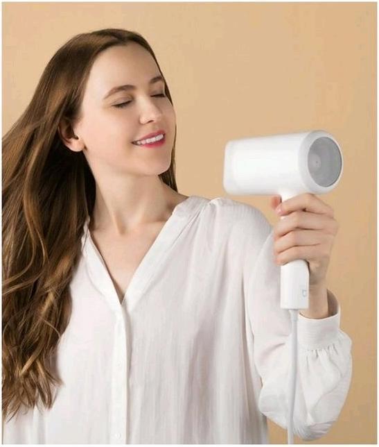Produktbild Xiaomi Mi Ionic H300 1600 W
