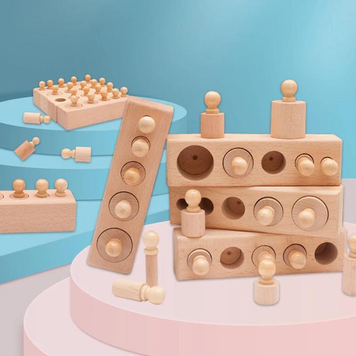 Immagine prodotto Activity Board Presa a cilindro con pomello Giocattolo per lo sviluppo sensoriale e la coordinazione occhio-mano
