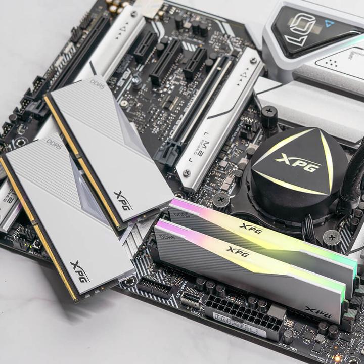 Produktbild Adata DDR5 16GB 6000-30 Lancer RGB w XPG-Series (1 x 16GB, 6000 MHz, DDR5-RAM, DIMM)