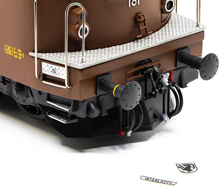 Actual product image Rivarossi BLS electric locomotive Re 4/4 181 Interlaken long version Ep. IV DCC (Track IV)