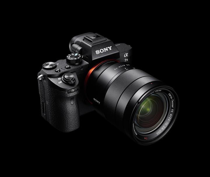 Productafbeelding Sony Alpha 7 II (28 - 70 mm, 24 Mpx, Volledig formaat)