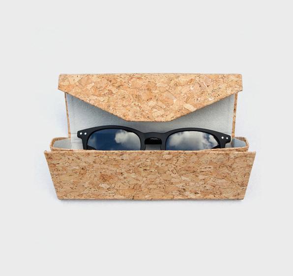 Actual product image Good Design Works Cork Sunglasses Case