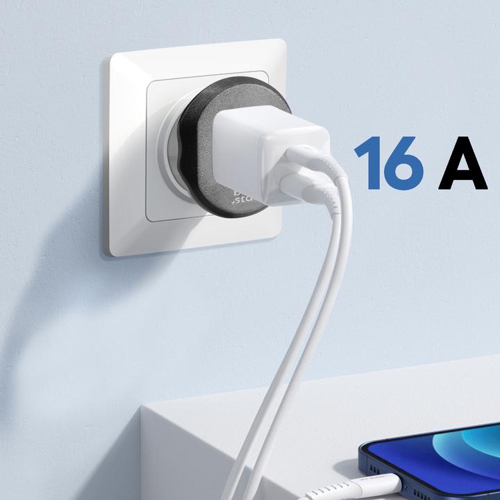 Produktbild Reiseadapter Stecker Typ E 16A