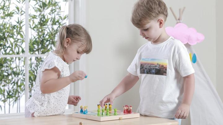 Immagine prodotto New Classic Toys Non essere arrabbiato con me (Tedesco)