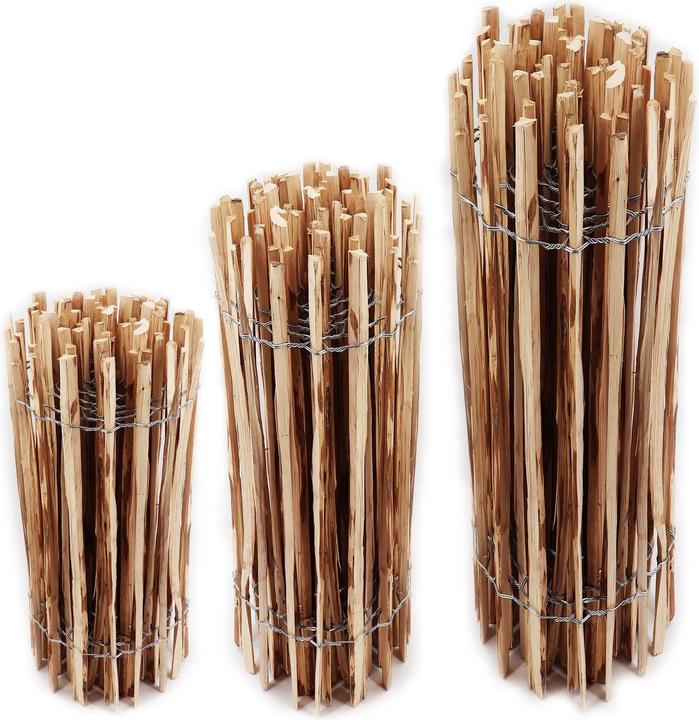 Actual product image Aquagart 5m Staketenzaun 50cm hoch Lattenabstand 4-6cm Gartenzaun Kastanienzaun aus Haselnuss Holzzaun
