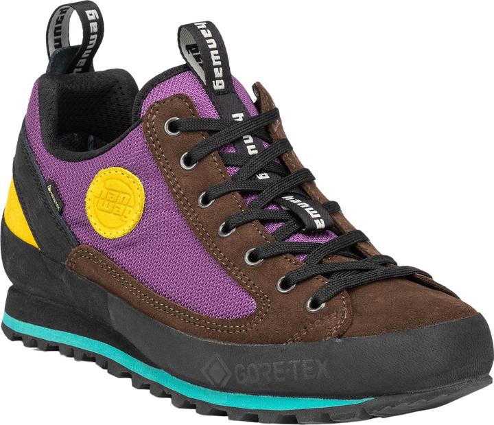 Brown, Violet