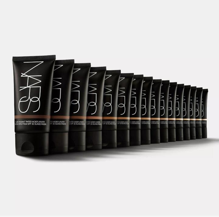 Image du produit NARS Cosmetics Pure Radiant Tinted Moisturizer (Terre-Neuve)