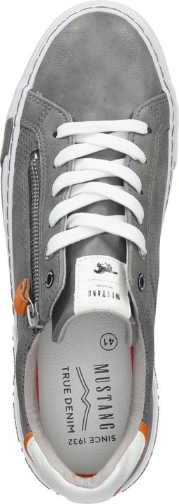 Image du produit Mustang Cette chaussure à lacets très tendance est un must have de la saison. La chaussure est dotée d'une (42)