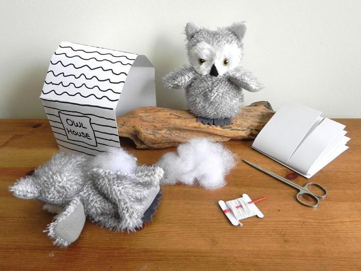 Produktbild Apples to Pears Gift in a Tin - Sew me up OWL - Geschenkbox