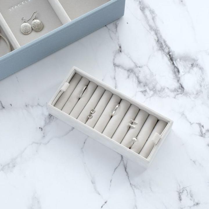 Actual product image Stackers Ring Roll