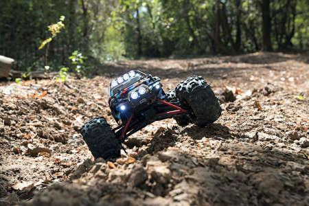 Image du produit Traxxas Summit (RTR Prêt à fonctionner)