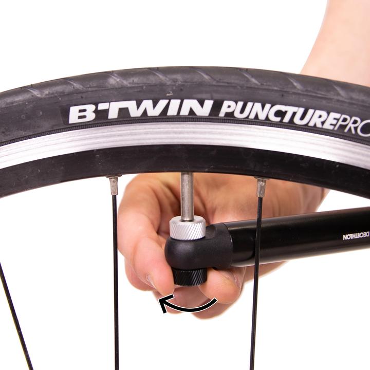 Immagine prodotto Rockrider Pump Hand Pump
