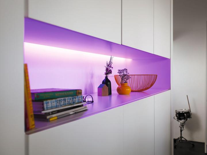 Image du produit Philips Hue Lightstrips BT Extension (RGBW, 100 cm, Intérieur)