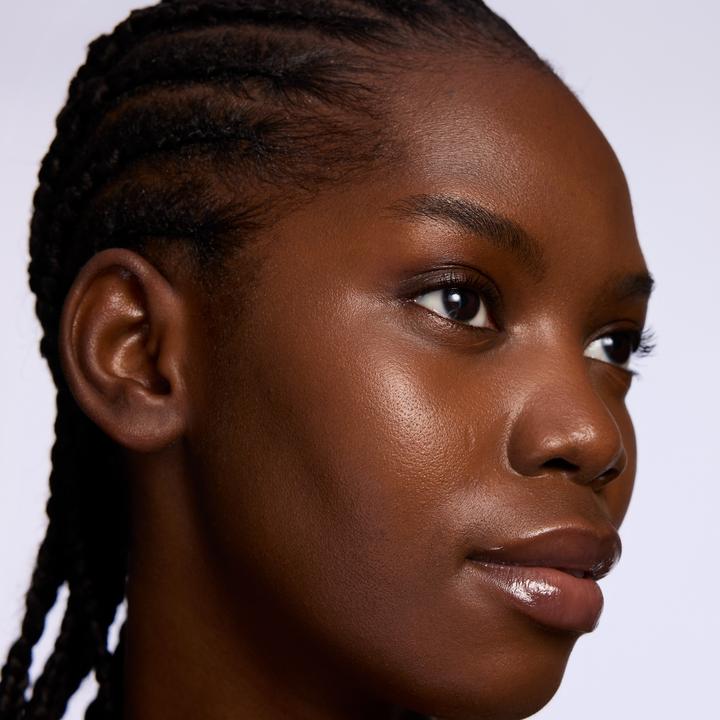 Actual product image Catrice Holiday Skin 4 in 1 Luminizer (Catching Sunrays, Highlighter)