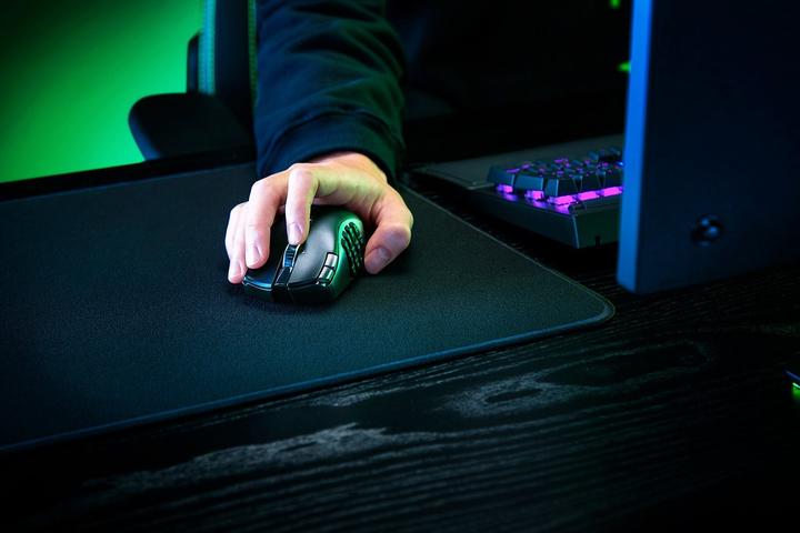 Produktbild Razer Naga V2 HyperSpeed für Spiele, 2,4 GHz, Bluetooth, Kabellos, Schwarz (Kabellos)