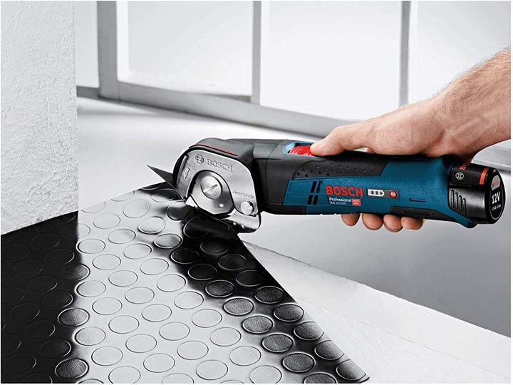 Actual product image Bosch Professional Battery-powered universal shears