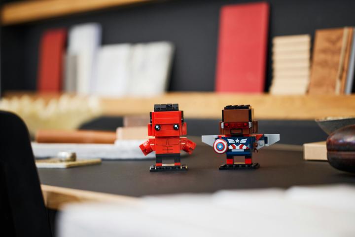Image du produit LEGO BrickHeadz Super Heroes Captain America & Red Hulk (40668, LEGO Brickheadz)