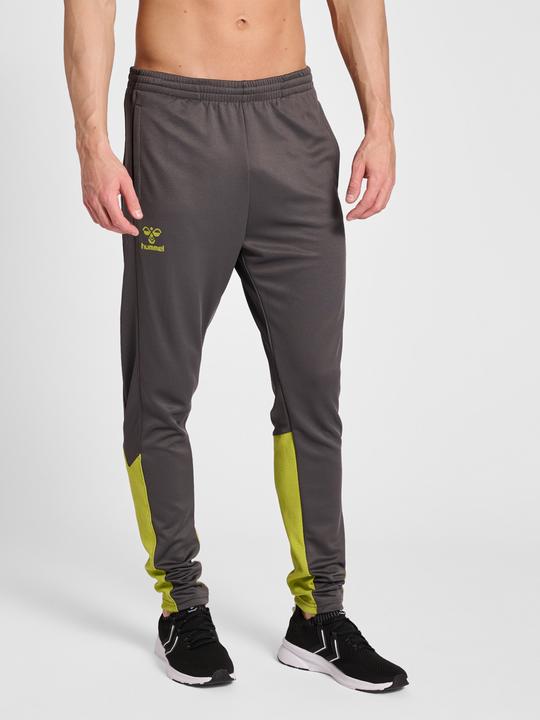 Actual product image hummel Ongrid Poly Pants (M)
