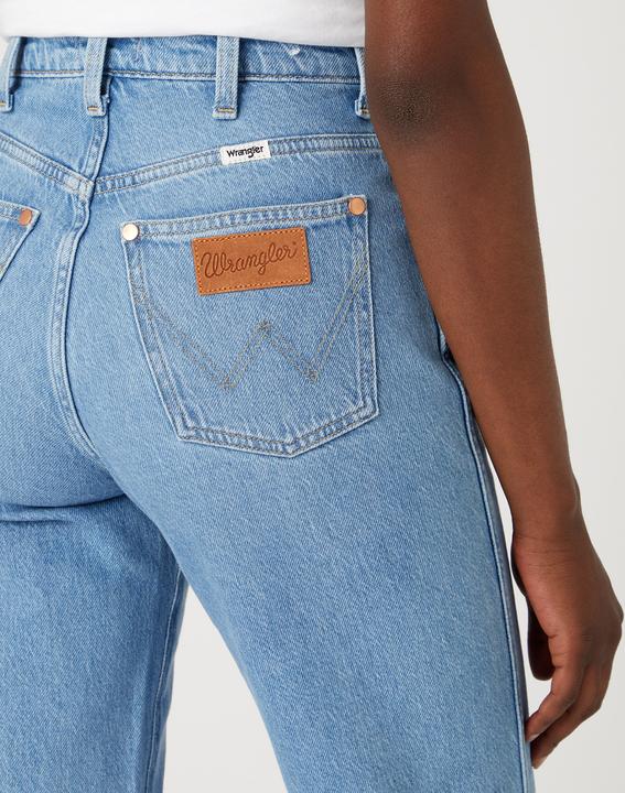 Actual product image Wrangler Mom Straight (W30/L32)