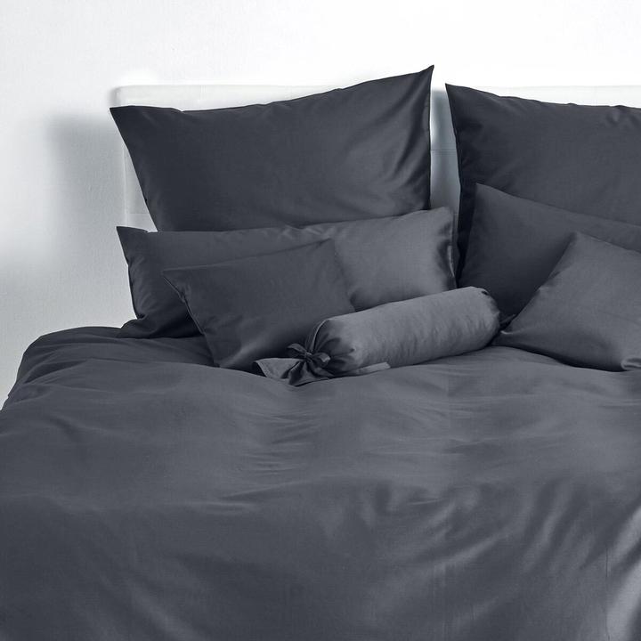 Actual product image Traumschlaf Uni (Bedding set, 135x200 cm + 80x80 cm)