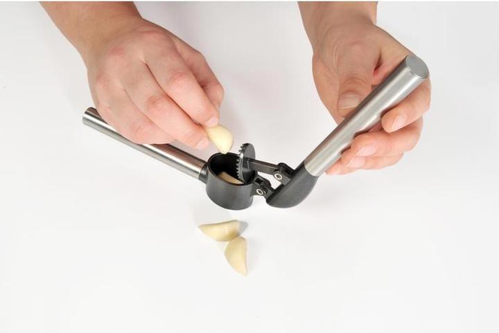 Produktbild WMF Knoblauchpresse 18cm beschichteter Presskopf Gourmet Edelstahl