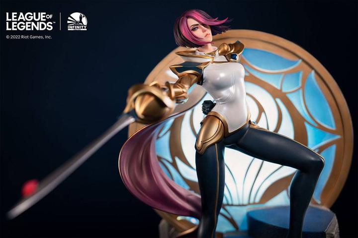 Image du produit Infinity Studio League of Legends "The Grand Duelist - Fiora Laurent" 1/4 Statue