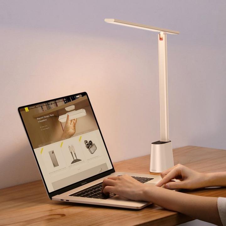Actual product image Baseus Desk Lamp (250 lm)