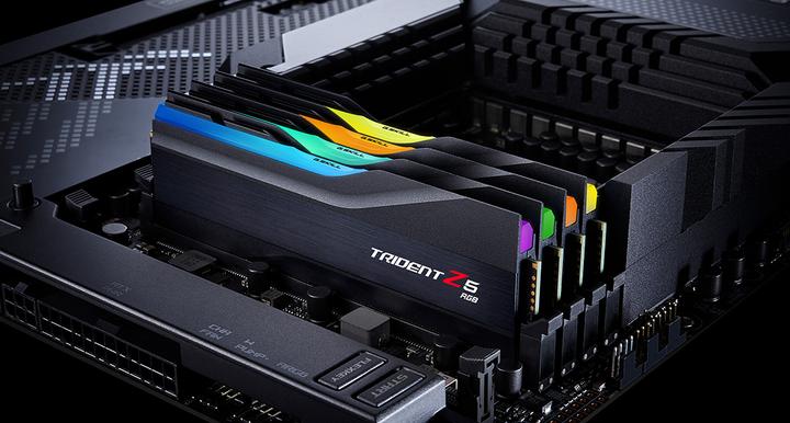 Image du produit G.Skill Trident Z5 RGB (2 x 16GB, 6000 MHz, RAM DDR5, DIMM)