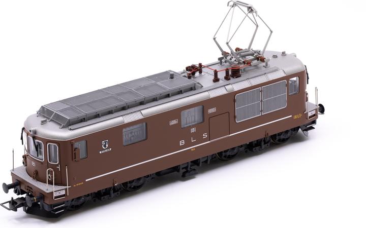 Actual product image Rivarossi BLS electric locomotive Re 4/4 181 Interlaken long version Ep. IV DCC (Track IV)