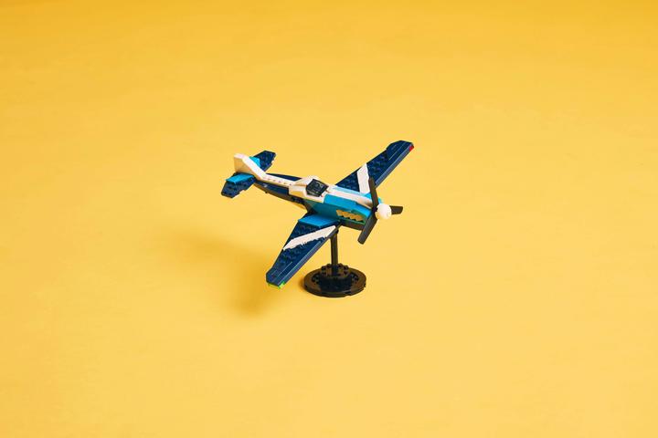 Produktbild LEGO Flieger: Rennflugzug (31160, LEGO Creator Expert)