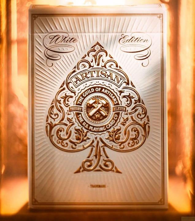 Produktbild Bicycle Tarot del Fuego von Richardo Cavolo (Englisch)