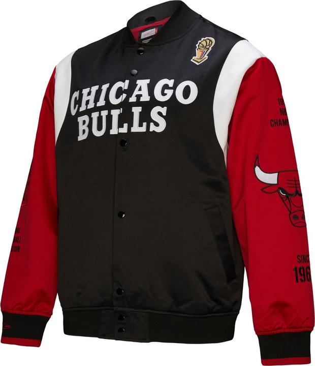 Image du produit Mitchell & Ness M&N Heavyweight Satin Veste NBA Chicago Bulls (L)