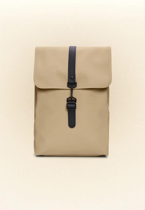 Actual product image Rains Rucksack