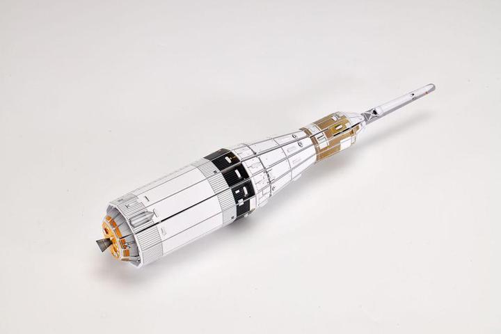 Productafbeelding Revell Apollo 11 Saturn V (136 onderdelen)