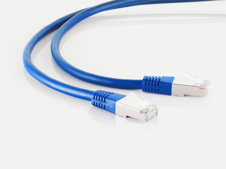 Image du produit Shiverpeaks Câble patch, cat.5e, 100 MHz, double blindage, 1,0 m, bleu (SF/UTP, CAT5e, 1 m)