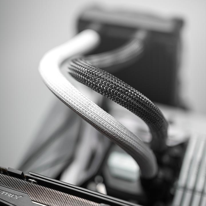 Actual product image CableMod AIO Sleeving Kit Corsair (Cable conduit)