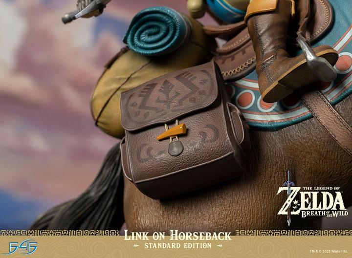 Immagine prodotto First 4 Figures ST Legend of Zelda Link of Horse Legend 56cm RESINA