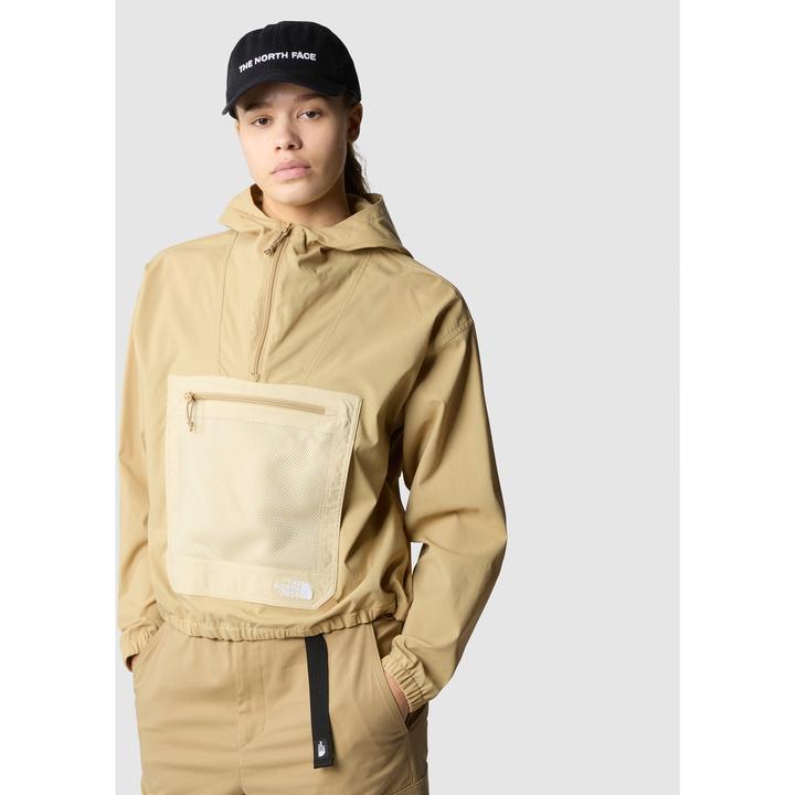 Actual product image North Face Women's Class V Pathfinder Pullover (M)
