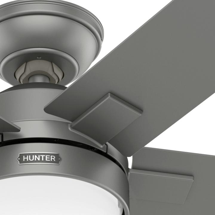 Immagine prodotto Hunter Fans Deckenventilator Zeal Silber mit Licht & Fernbedienung (45.70 dB)