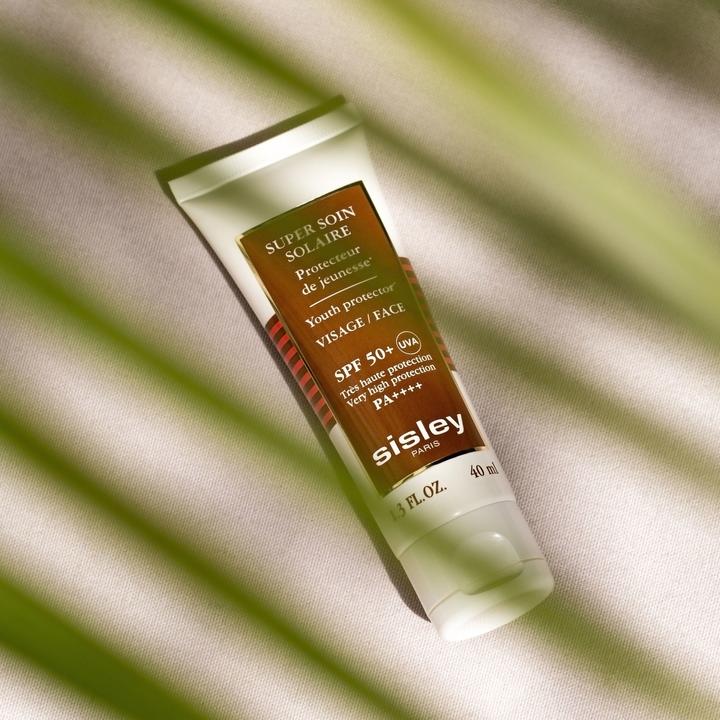Produktbild Sisley Super Soin Solaire Visage SPF + (Sonnencreme Gesicht, SPF 50+, 40 ml, 40 g)