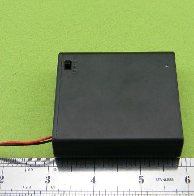 Produktbild OEM 6V Batteriehalter mit DC-Stecker AA 5.5mm 2.1mm