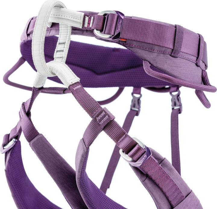 Actual product image Petzl Luna climbing harness (M)