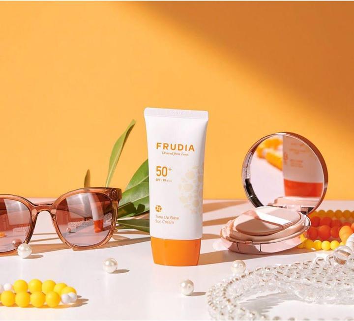 Immagine prodotto Frudia Base Sun Tone Up (Crema solare viso, SPF 50+, 50 ml, 50 g)