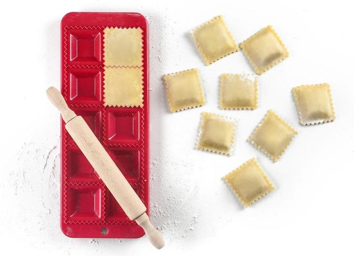 Immagine prodotto Ibili Stampo per ravioli + mattarello quadrato 30 x 12 cm Ideale per ravioli fatti in casa